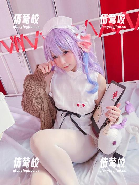 精选展现：当Sayo Momo穿上短裤，连阳光都忍不住变得调皮！